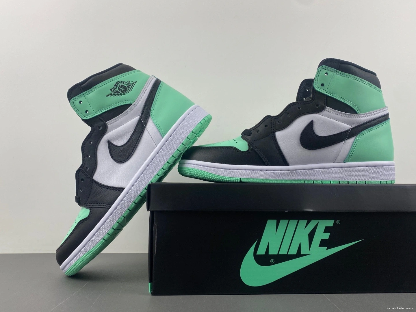 Air High DZ5485-130 OG Retro Glow 1 Jordan Green 0329